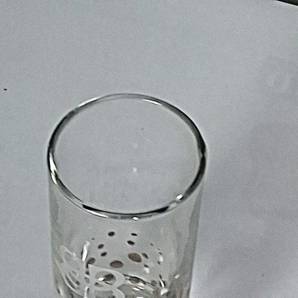 Bailey's Gold Confetti Double Shot Glass 2 oz 4 In Tall  Weighted Bottom Clear‎
